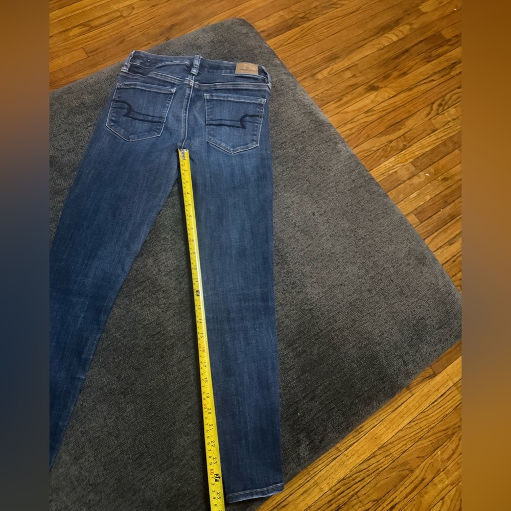 American Eagle Super Super Stretch Hi-Rise Jeans Size 2 Short - Picture 6 of 9
